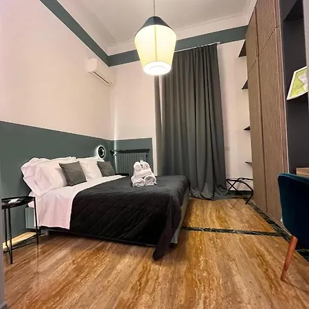 Rettifilo 311 5* Napels