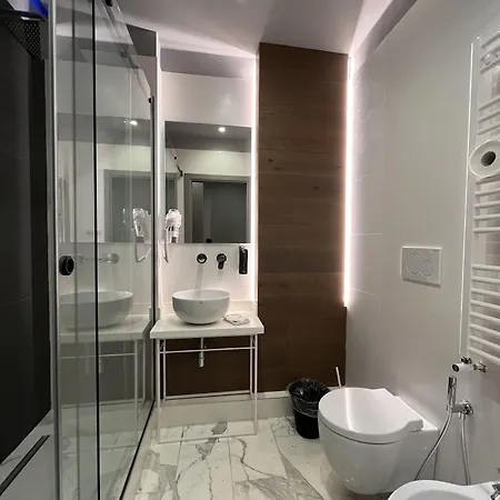 Rettifilo 311 Affittacamere 4*